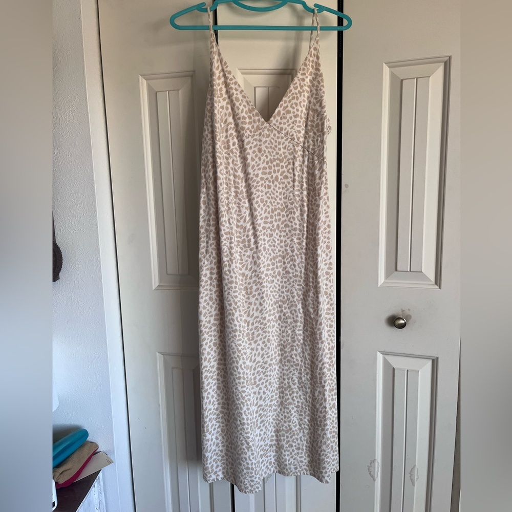 GAP Beige Animal Print Dress